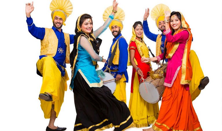 Best Bhangra Dance Training in Ghaziabad