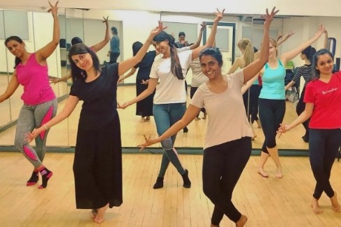 Best Bollywood Dance Classes in Vaishali